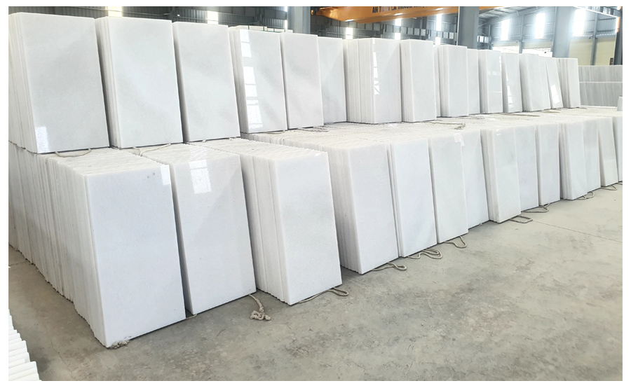 White Marble Tiles 40x80x2 cm